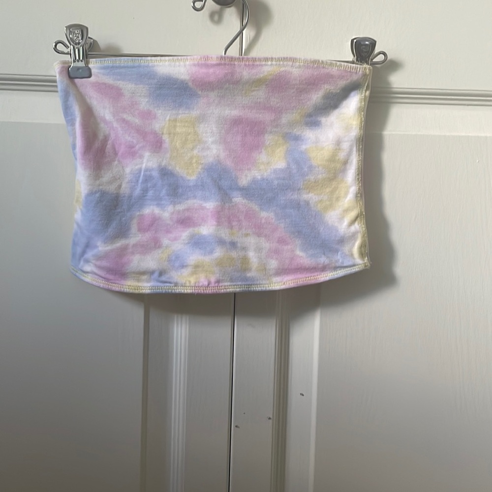 Tie die crop top